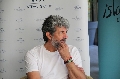 Alberto Rodríguez reivindica los acentos en el cine al recibir un premio en Islantilla